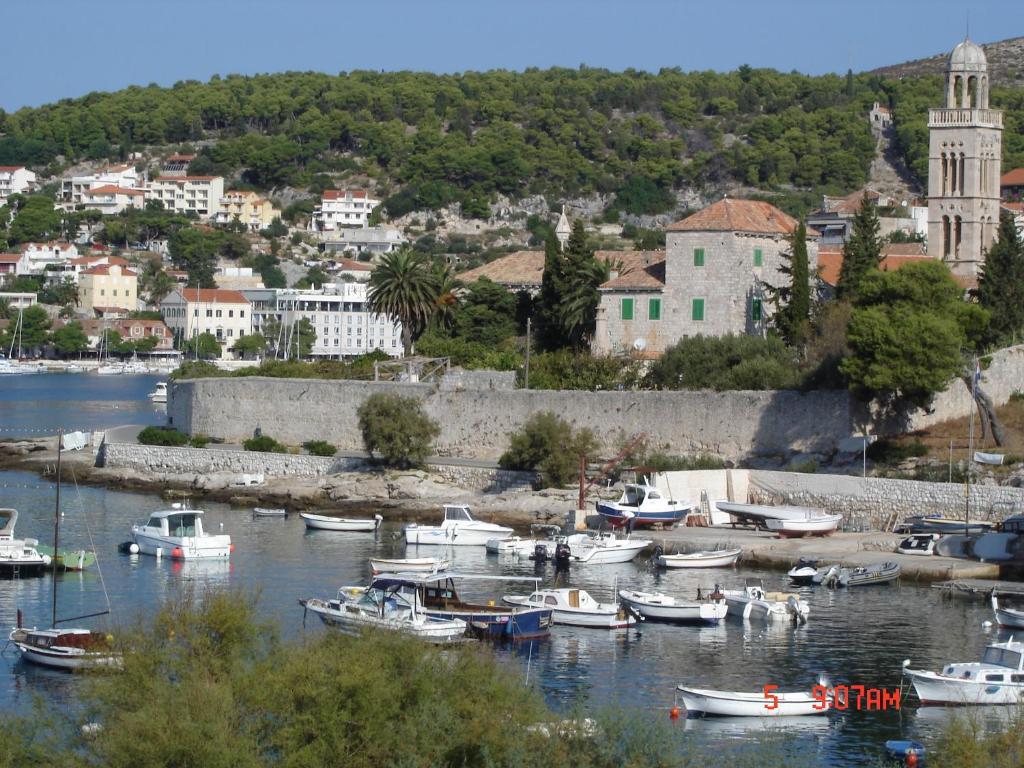 Katarina * Hvar Town